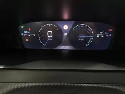 Sell Peugeot 2008 2024 - 22500 EUR, 13000 km - AUTO.MOTO.pt