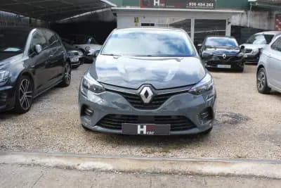 Vendo Renault Clio 2022 - 14750 EUR, 96500 km - AUTO.MOTO.pt