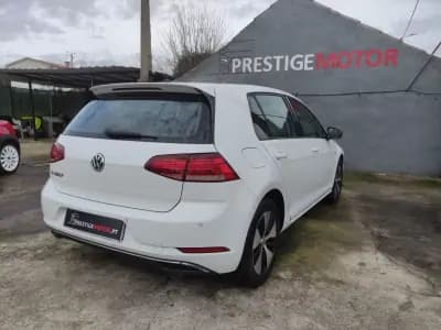 Sell Volkswagen e-Golf 2019 - 15900 EUR, 81000 km - AUTO.MOTO.pt