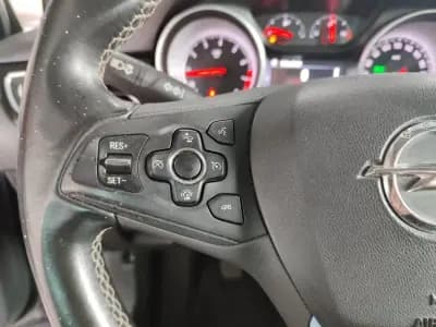 Vendo Opel Astra Sports Tourer 2016 - 8890 EUR, 174600 km - AUTO.MOTO.pt