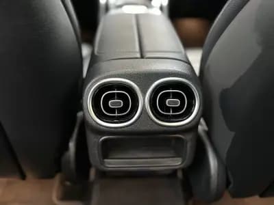 Sell Mercedes-Benz GLC 300 2024 - 66500 EUR, 12000 km - AUTO.MOTO.pt