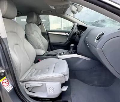 Vendo Audi A5 Sportback 2013 - 8450 EUR, 407494 km - AUTO.MOTO.pt