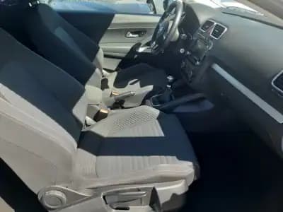 Vendo Volkswagen Scirocco 2012 - 9500 EUR, 212500 km - AUTO.MOTO.pt