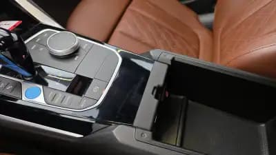 Vendo BMW i4 2022 - 55900 EUR, 33929 km - AUTO.MOTO.pt