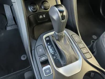 Vendo Hyundai Santa Fe 2016 - 21950 EUR, 149998 km - AUTO.MOTO.pt