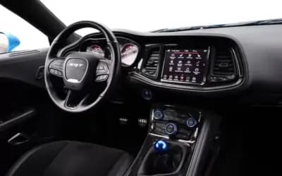 Vendo Dodge Challenger 2024 - 145900 EUR, 16270 km - AUTO.MOTO.pt