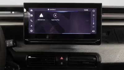 Vendo Citroën C3 2025 - 18350 EUR, 24000 km - AUTO.MOTO.pt