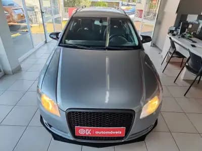 Vendo Audi A4 Avant 2006 - 7350 EUR, 292800 km - AUTO.MOTO.pt