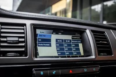 Sell Jaguar XF 2010 - 13990 EUR, 241933 km - AUTO.MOTO.pt