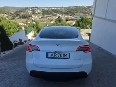 Vendo Tesla Model Y 2022 - 37000 EUR, 90000 km - AUTO.MOTO.pt
