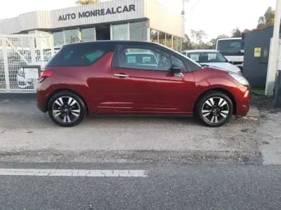 Vendo Citroën DS3 2010 - 8900 EUR, 175200 km - AUTO.MOTO.pt
