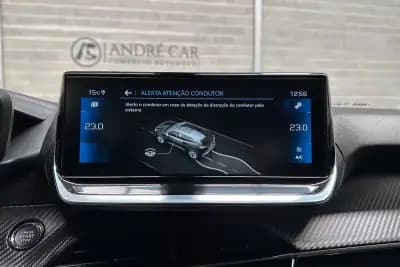 Sell Peugeot 2008 2021 - 18450 EUR, 43013 km - AUTO.MOTO.pt