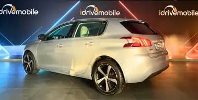 Sell Peugeot 308 2016 - 15500 EUR, 171736 km - AUTO.MOTO.pt