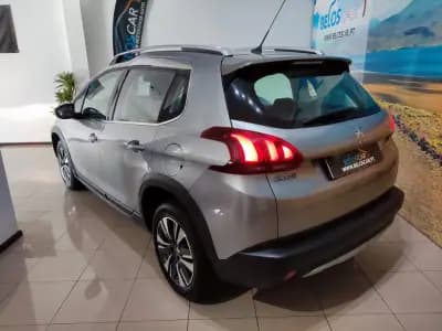 Sell Peugeot 2008 2018 - 13250 EUR, 37000 km - AUTO.MOTO.pt
