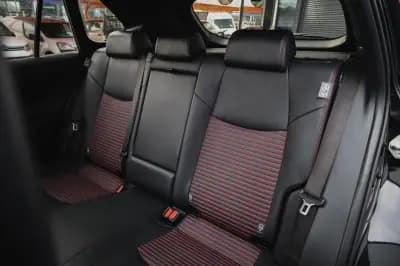 Vendo Toyota RAV4 2022 - 44880 EUR, 71000 km - AUTO.MOTO.pt