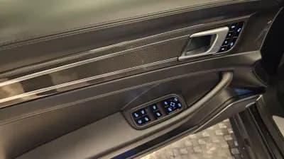 Sell Porsche Panamera Sport Turismo 2018 - 71900 EUR, 135500 km - AUTO.MOTO.pt