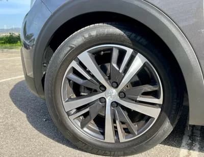 Vendo Peugeot 5008 2020 - 20980 EUR, 74000 km - AUTO.MOTO.pt