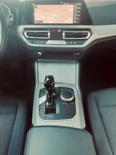 Vendo BMW 330 2019 - 22900 EUR, 151846 km - AUTO.MOTO.pt