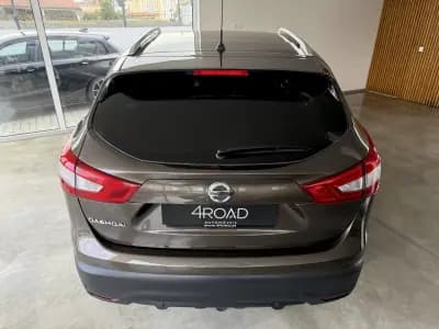 Sell Nissan Qashqai 2015 - 14500 EUR, 171000 km - AUTO.MOTO.pt