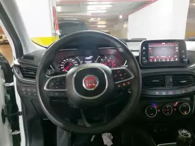 Vendo Fiat Tipo Station Wagon 2020 - 10990 EUR, 110261 km - AUTO.MOTO.pt