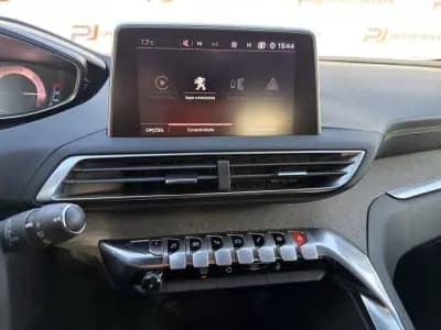Sell Peugeot 3008 2017 - 19650 EUR, 122840 km - AUTO.MOTO.pt