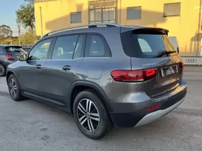 Sell Mercedes-Benz GLB 200 2021 - 28450 EUR, 180000 km - AUTO.MOTO.pt