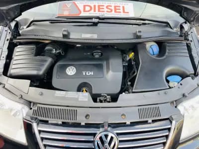 Vendo Volkswagen Sharan 2009 - 10950 EUR, 110000 km - AUTO.MOTO.pt