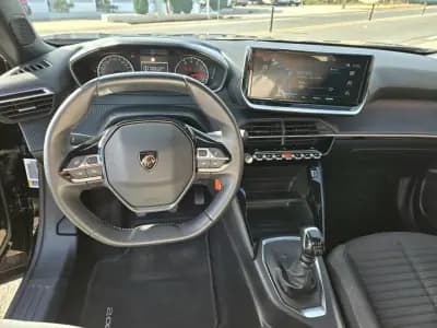 Sell Peugeot 2008 2023 - 19450 EUR, 57568 km - AUTO.MOTO.pt