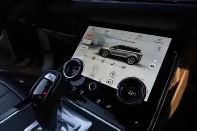 Vendo Land Rover Range Rover Evoque 2020 - 32999 EUR, 93000 km - AUTO.MOTO.pt