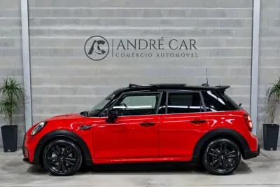 Vendo MINI 2021 - 26950 EUR, 34244 km - AUTO.MOTO.pt