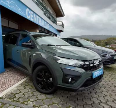 Sell Dacia Jogger 2023 - 17950 EUR, 69000 km - AUTO.MOTO.pt