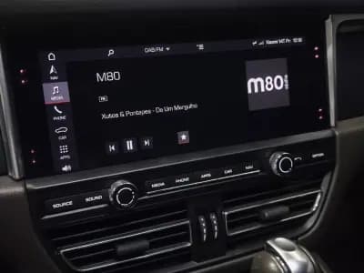 Vendo Porsche Macan 2019 - 57490 EUR, 133391 km - AUTO.MOTO.pt