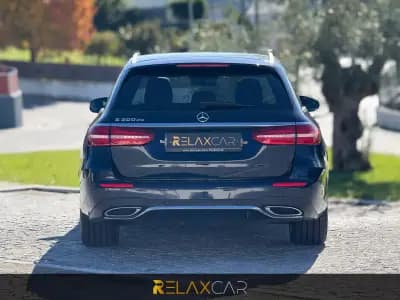 Sell Mercedes-Benz E 300 2020 - 29500 EUR, 135000 km - AUTO.MOTO.pt