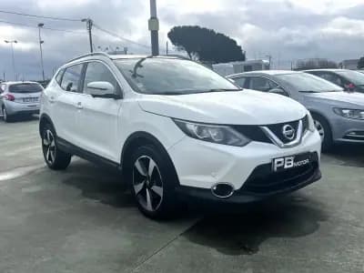 Sell Nissan Qashqai 2015 - 15990 EUR, 132687 km - AUTO.MOTO.pt