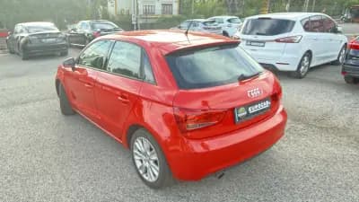 Sell Audi A1 Sportback 2013 - 10800 EUR, 171383 km - AUTO.MOTO.pt