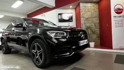 Vendo Mercedes-Benz GLC 300 2021 - 49750 EUR, 70151 km - AUTO.MOTO.pt