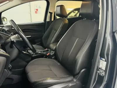 Vendo Ford Grand C-Max 2016 - 9950 EUR, 108000 km - AUTO.MOTO.pt