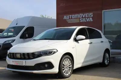 Vendo Fiat Tipo 2022 - 11990 EUR, 132000 km - AUTO.MOTO.pt