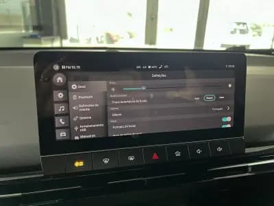 Vendo MG MG4 2023 - 19600 EUR, 23467 km - AUTO.MOTO.pt