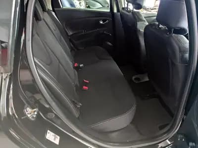 Sell Renault Clio Sport Tourer 2015 - 9980 EUR, 64000 km - AUTO.MOTO.pt