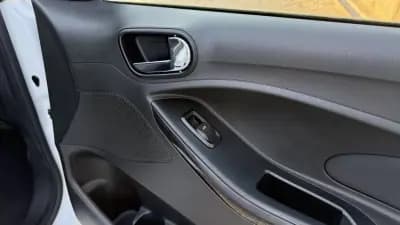 Sell Ford KA 2018 - 11250 EUR, 142000 km - AUTO.MOTO.pt