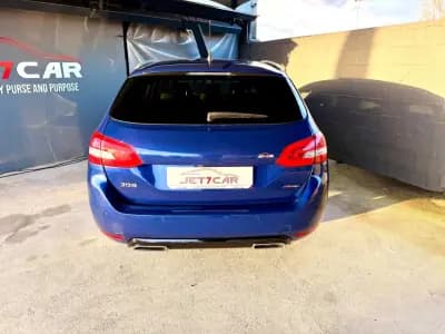Vendo Peugeot 308 SW 2015 - 12990 EUR, 256609 km - AUTO.MOTO.pt