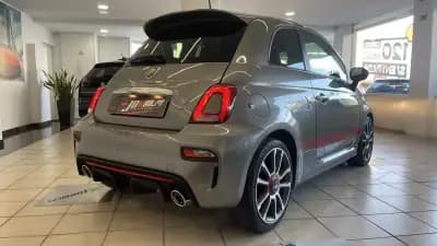 Vendo Abarth 595 2021 - 21990 EUR, 52892 km - AUTO.MOTO.pt