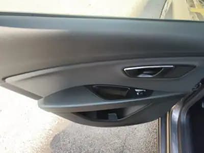 Vendo SEAT Leon ST 2014 - 9480 EUR, 198000 km - AUTO.MOTO.pt