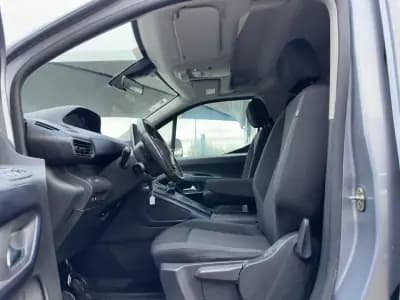 Sell Peugeot Rifter 2018 - 20900 EUR, 64900 km - AUTO.MOTO.pt