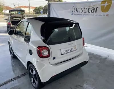 Sell Smart Fortwo Cabrio 2021 - 11500 EUR, 25425 km - AUTO.MOTO.pt