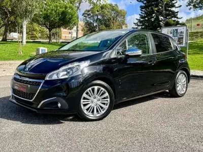 Sell Peugeot 208 2019 - 10450 EUR, 84000 km - AUTO.MOTO.pt