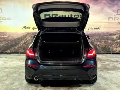 Vendo BMW 116 2021 - 21900 EUR, 134276 km - AUTO.MOTO.pt