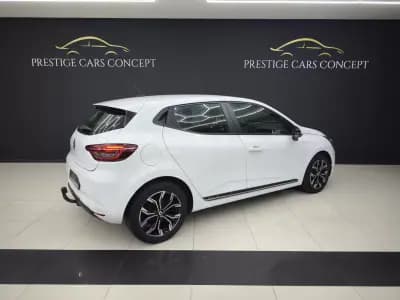 Sell Renault Clio 2020 - 13450 EUR, 185157 km - AUTO.MOTO.pt
