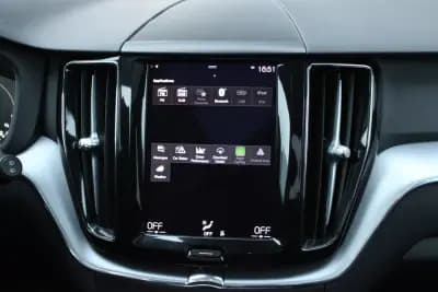 Sell Volvo XC 60 2021 - 31900 EUR, 121360 km - AUTO.MOTO.pt